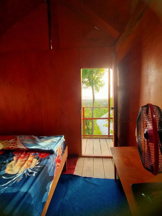 Rumah Pohon Batununggul Luaran gambar